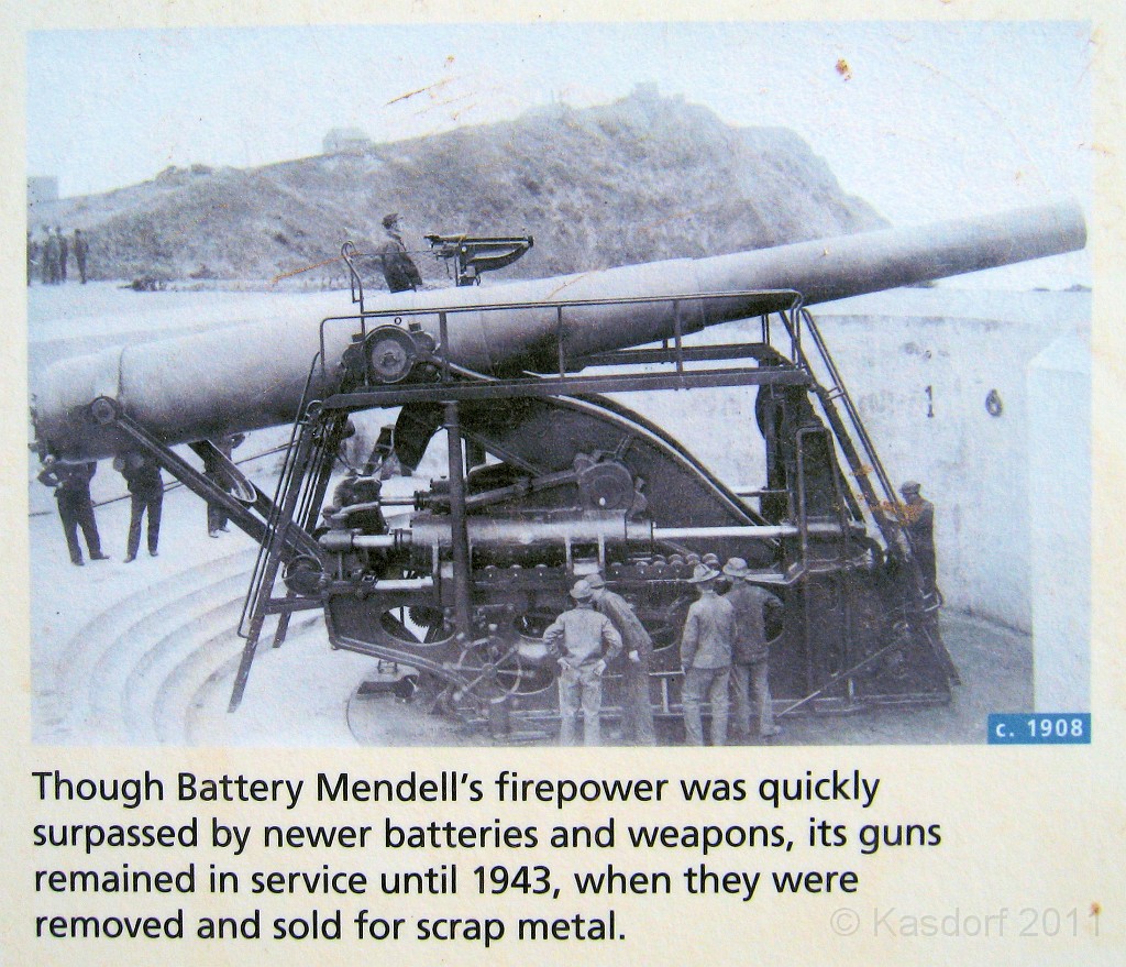 2011 Bay 2 Breakers Friday 1001.JPG - I was able to participate in the 100th annual running of the Bay to Breakers 12K race in San Francisco California. A weekend for sightseeing and racing.